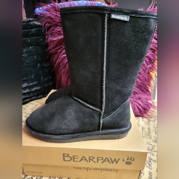 BearPaw size 10  Suede Emma boots-black - Picture 4 of 9